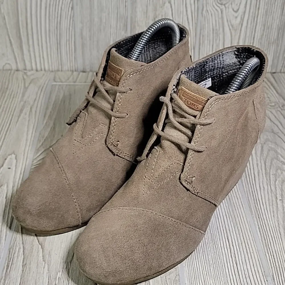 TOMS Kala Suede Wedge Lace Up Ankle Booties Womens Size 8